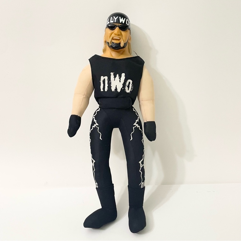 Vintage 1999 NWO Hulk Hollywood Hogan WCW Plush Wrestler 17” Tall